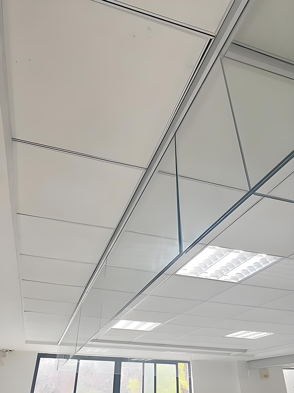 宁夏玻璃宁夏挡烟垂壁